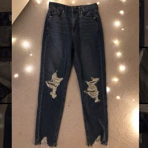 American eagle ripped mom jeans